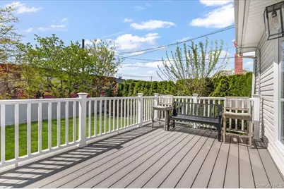 10 Lea Place, Albertson, NY 11507 - Photo 38