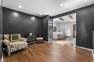 10 Lea Pl, Albertson, NY 11507 - Photo 10