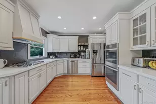 16 Glen Ln, Glen Head, NY 11545 - Photo 8