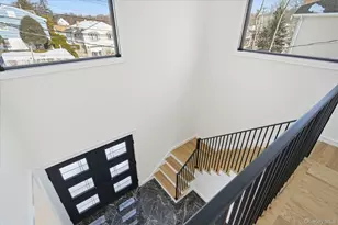 31 Gedney Way, White Plains, NY 10605 - Photo 24