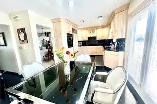 728 Arbuckle Ave, Woodmere, NY 11598 - Photo 6