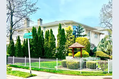 728 Arbuckle Avenue, Woodmere, NY 11598 - Photo 2