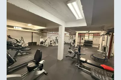 480 Riverdale Avenue #1B, Yonkers, NY 10705 - Photo 10