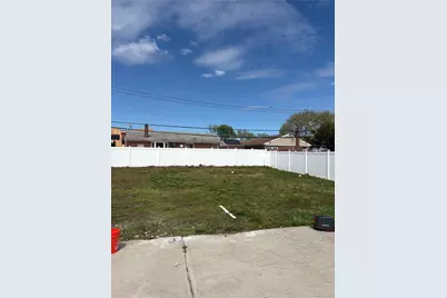 2262 Leighton Road, Elmont, NY 11003 - Photo 12