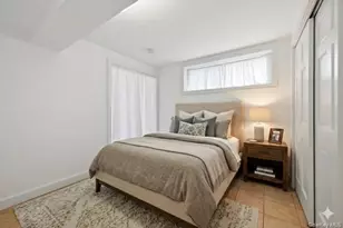 95 6th Ave, Huntington Station, NY 11746 - Photo 32