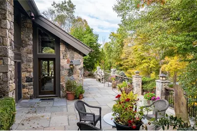 217 Trinity Pass, Pound Ridge, NY 10576 - Photo 10