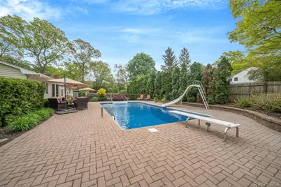 6 Hayden Court, Coram, NY 11727 - Photo 34