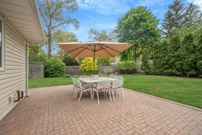 6 Hayden Court, Coram, NY 11727 - Photo 30