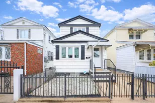 1541 E 95th St, Brooklyn, NY 11236 - Photo 2