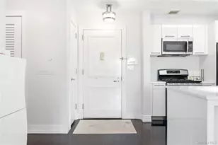 64-05 Yellowstone Blvd, Forest Hills, NY 11375 - Photo 4