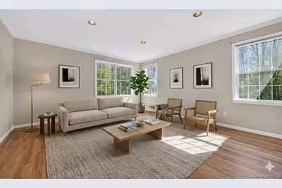 6 Martingale Way, Pawling, NY 12564 - Photo 10