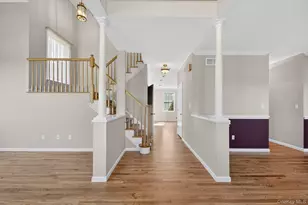 6 Martingale Way, Pawling, NY 12564 - Photo 2