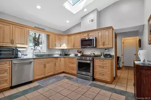 14 Sunderland Pl, Suffern, NY 10901 - Photo 24