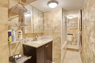 721 Vincent Ave, Bronx, NY 10465 - Photo 24