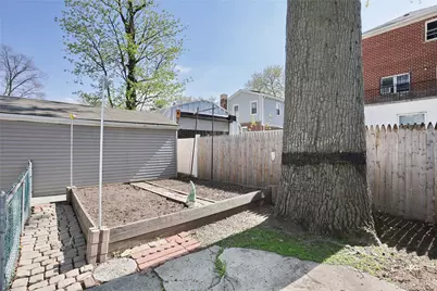 721 Vincent Avenue, Bronx, NY 10465 - Photo 30