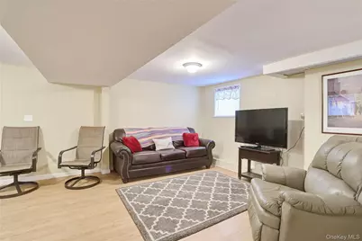 721 Vincent Avenue, Bronx, NY 10465 - Photo 20