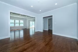 19 Beverly Rd, New Rochelle, NY 10804 - Photo 12