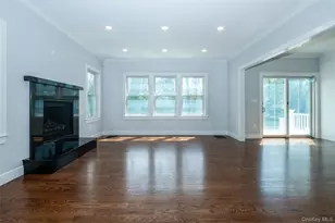 19 Beverly Rd, New Rochelle, NY 10804 - Photo 14