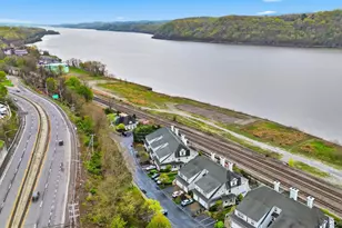 136 Hudson Pointe Dr, Poughkeepsie, NY 12601 - Photo 36