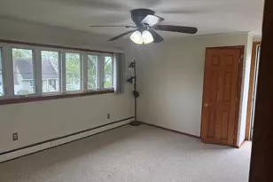 175 Wickfield Ln, North Babylon, NY 11703 - Photo 8