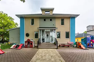 157-15 Oak Ave, Flushing, NY 11355 - Photo 1