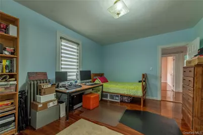 157-15 Oak Avenue, Flushing, NY 11355 - Photo 26