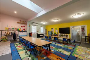 157-15 Oak Ave, Flushing, NY 11355 - Photo 16