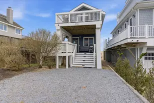 905 Dune Rd, Westhampton Dunes, NY 11978 - Photo 2