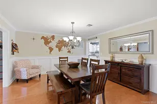 28 Manchester Ln, Stony Brook, NY 11790 - Photo 14