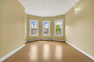 681 E 243rd St, Bronx, NY 10470 - Photo 12