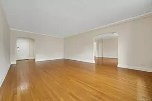 280 Bronxville Rd, Bronxville, NY 10708 - Photo 8