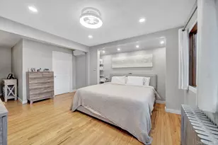 105 Thomas Pl, Bellmore, NY 11710 - Photo 18