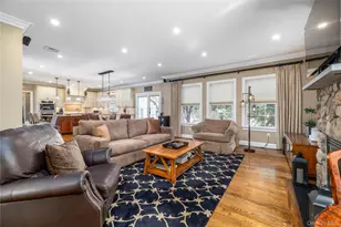 121 Harvard Ave, Rockville Centre, NY 11570 - Photo 18