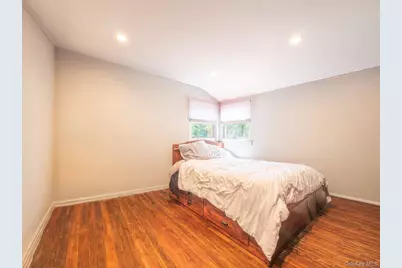 763 Pat Drive, West Islip, NY 11795 - Photo 18