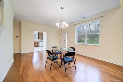 26 Halley Court, Poughkeepsie, NY 12601 - Photo 6