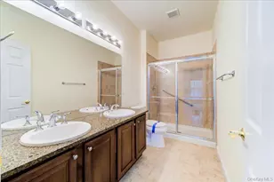 26 Halley Ct, Poughkeepsie, NY 12601 - Photo 20