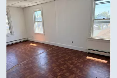 4 Davis Avenue, Port Washington, NY 11050 - Photo 8