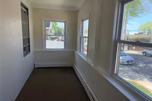 4 Davis Ave, Port Washington, NY 11050 - Photo 18