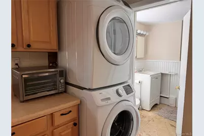 57 E Hall Avenue #2 FL, New City, NY 10956 - Photo 18