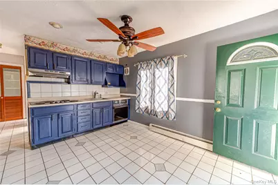 54 Ramble Lane, Levittown, NY 11756 - Photo 6