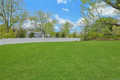 110 Eastview Drive, Valhalla, NY 10595 - Photo 34