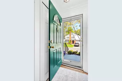 182 Ryder Road, Manhasset, NY 11030 - Photo 2
