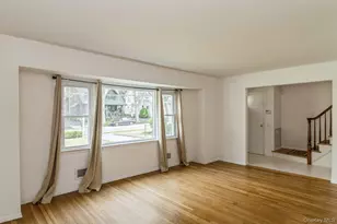 22 Central St, Huntington, NY 11743 - Photo 10