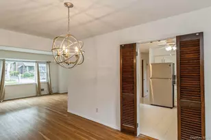22 Central St, Huntington, NY 11743 - Photo 12