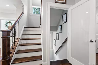 51 Wallace Street, Tuckahoe, NY 10707 - Photo 16