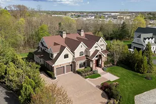 11 Buckingham Ct, Muttontown, NY 11791 - Photo 4