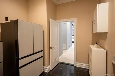 11 Buckingham Court, Muttontown, NY 11791 - Photo 22