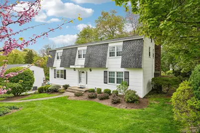 7 Maplewood Lane, New City, NY 10956 - Photo 1