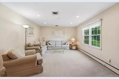7 Maplewood Lane, New City, NY 10956 - Photo 4