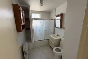 2941 Middletown Rd, Bronx, NY 10461 - Photo 14